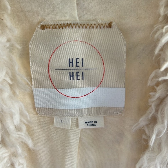 Anthropologie Fur Vest - Picture 12 of 12